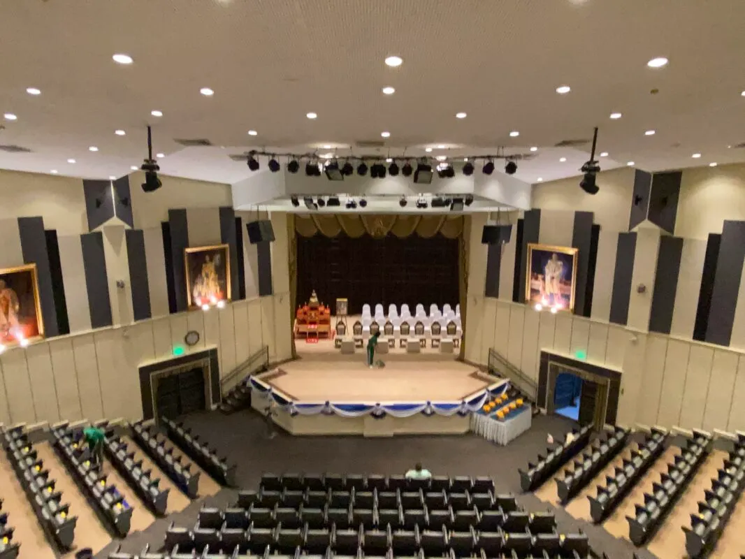 การทดสอบความเสถียรของสัญญาณควบคุมไฟไร้สายและการตอบสนองของระบบ Digital Control ณ วิทยาลัยแพทยศาสตร์พระมงกุฎเกล้า