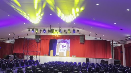 ระบบไฟเวทีหอประชุมติดตั้งเสร็จสมบูรณ์ ยกระดับศักยภาพงานแสดงและกิจกรรมนักเรียน ณ Ramkhamhaeng Advent International School โดย Zeuscorp